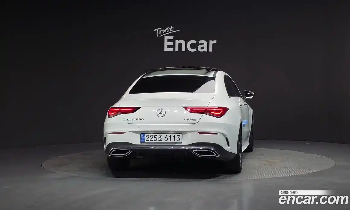 Mercedes-Benz CLA-Class 2023 2.0 Автомат в Москве № 142897, фото 4