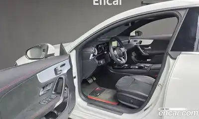 Mercedes-Benz CLA-Class 2023 2.0 Автомат в Москве № 142897, миниатюра 10