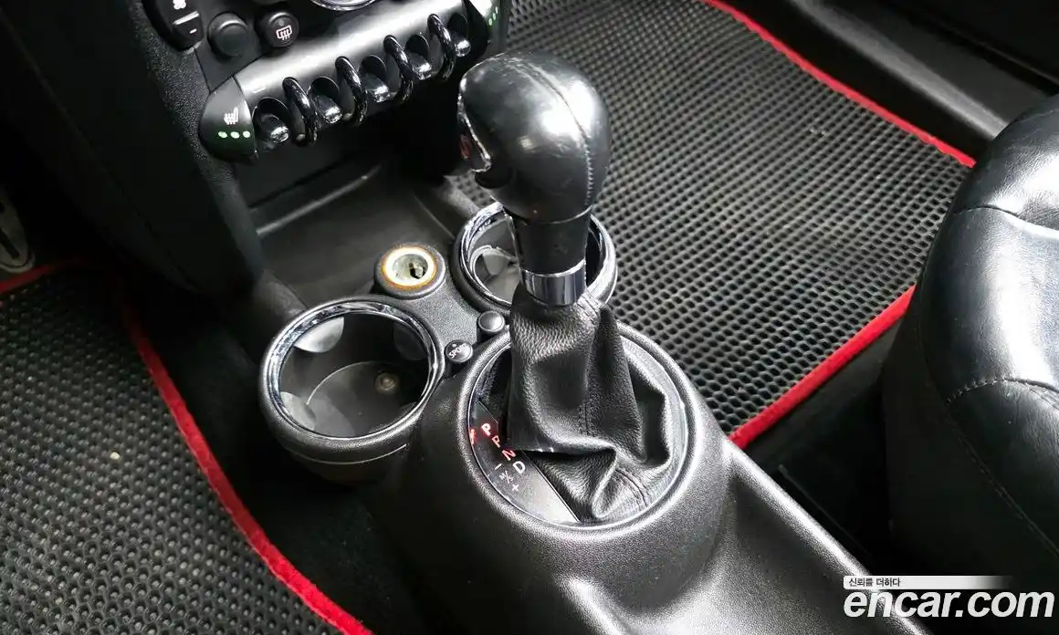 Mini Cooper 2011 1.6 Автомат в Москве № 144158, фото 15