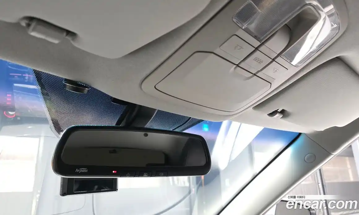 SsangYong TIBOLI 2016 1.6 Автомат в Москве № 146299, фото 12