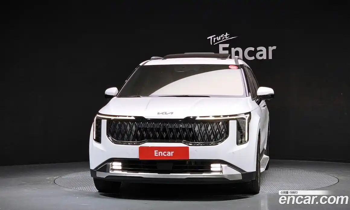 Kia Canival 2025 2.2 Автомат в Москве № 14742, фото 3