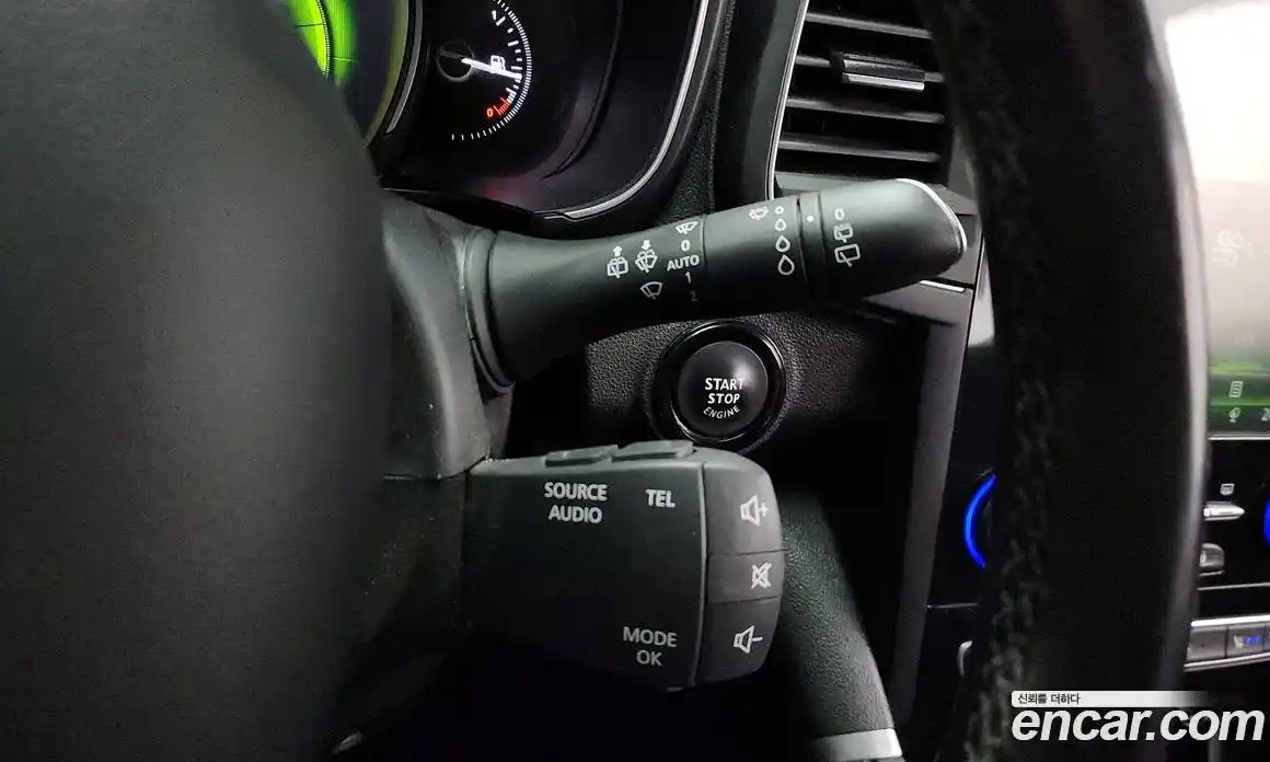 Renault QM6 2021 2.0 Автомат в Москве № 147544, фото 15