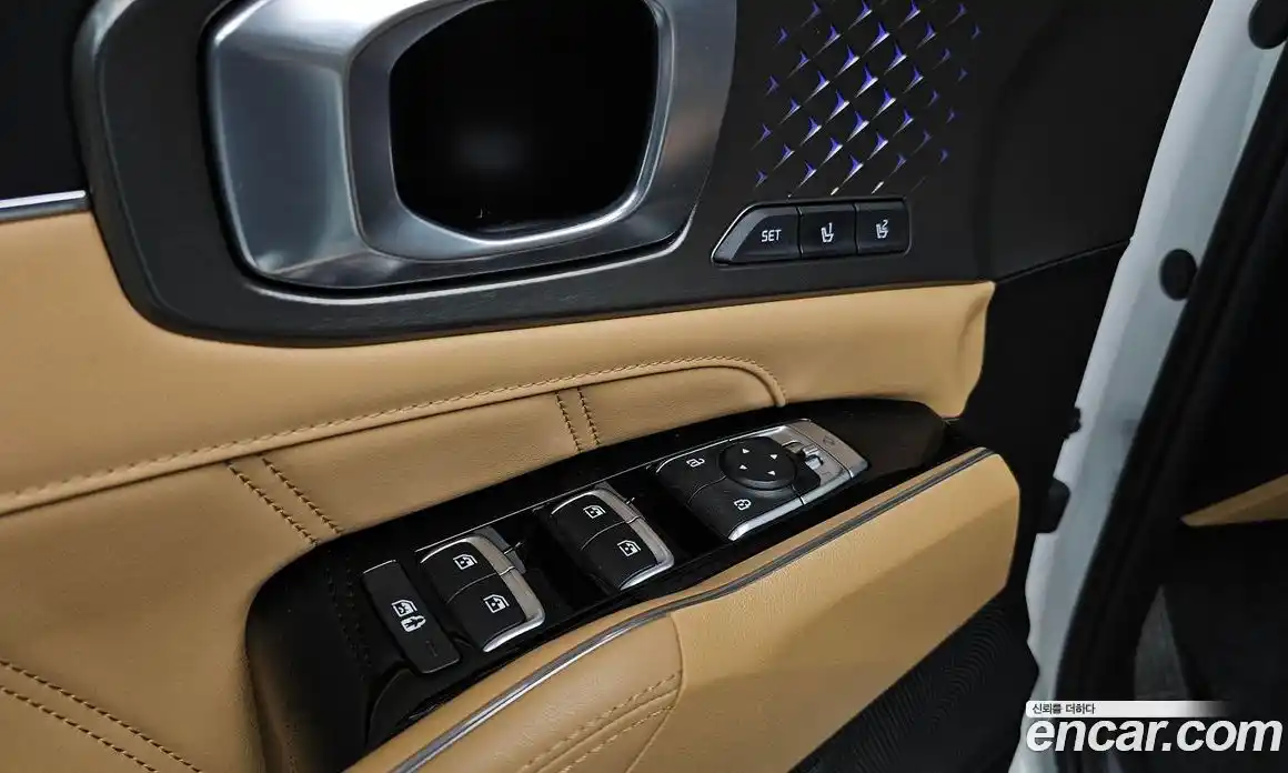 Kia Sorento 2023 1.6 Автомат в Москве № 15384, фото 12