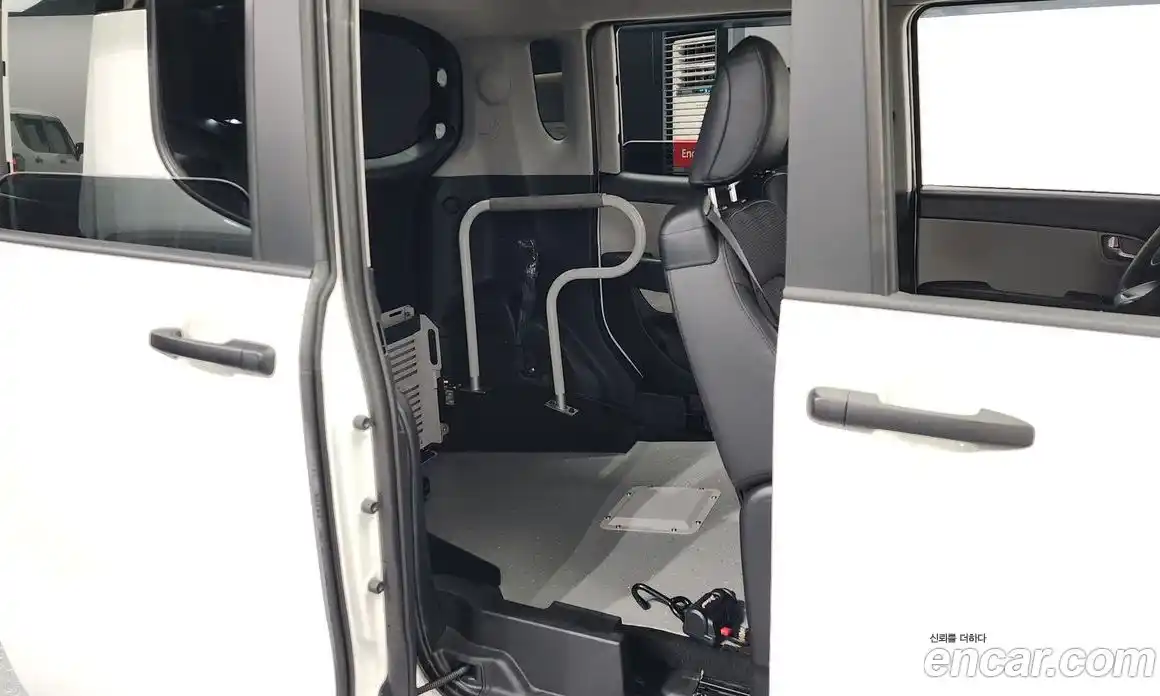 Kia Ray 2023 1.0 Автомат в Москве № 15614, фото 1