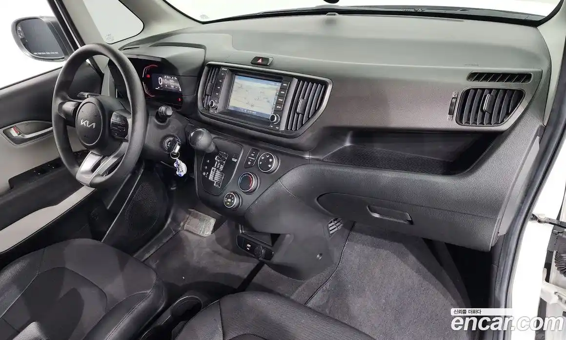 Kia Ray 2023 1.0 Автомат в Москве № 15614, фото 6