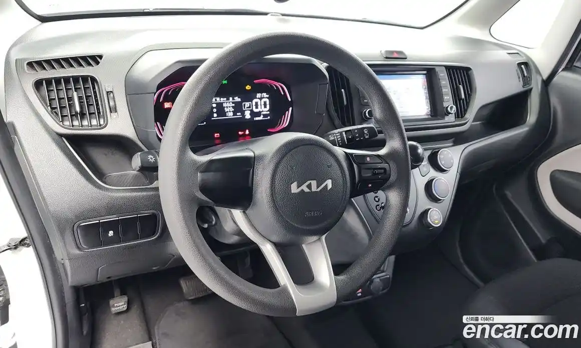 Kia Ray 2023 1.0 Автомат в Москве № 15614, фото 9