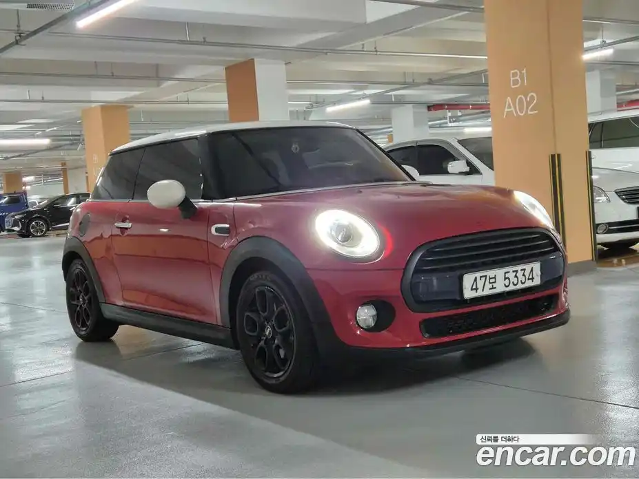 Mini Cooper 2015 1.5 Автомат в Москве № 156863, фото 16