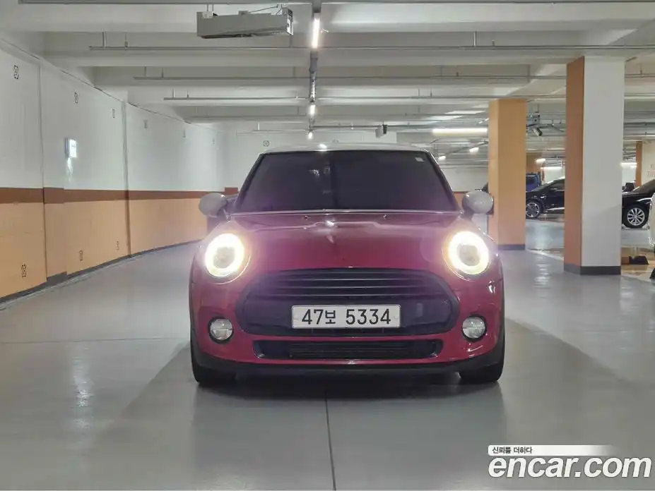 Mini Cooper 2015 1.5 Автомат в Москве № 156863, фото 5