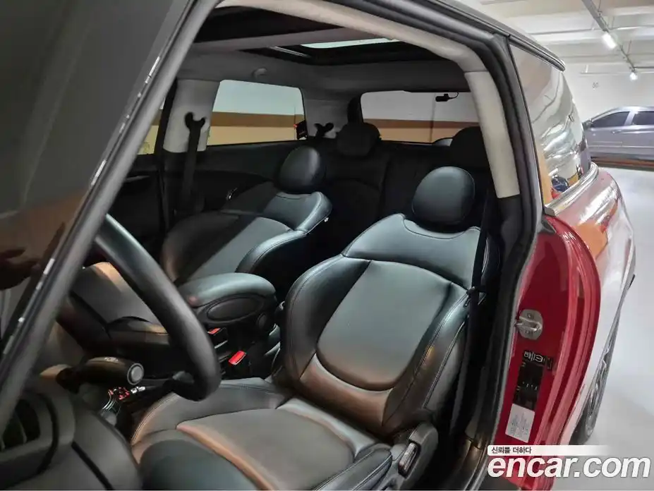 Mini Cooper 2015 1.5 Автомат в Москве № 156863, фото 8