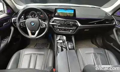 BMW 5-Series, 2018