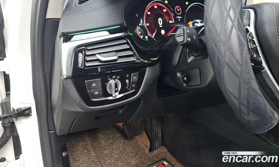 BMW 5-Series 2018 2.0 Автомат в Москве № 159241, фото 8