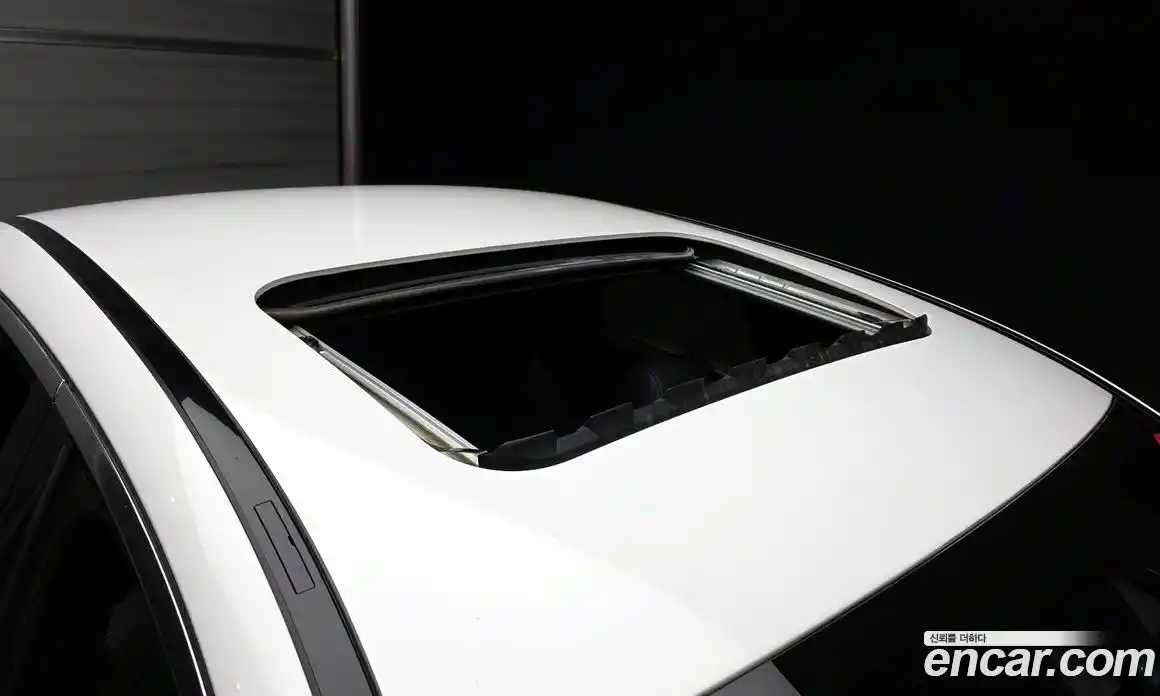 Mercedes-Benz E-Class 2022 2.0 Автомат в Москве № 160420, фото 15