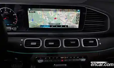 Mercedes-Benz GLE-Class 2023 3.0 Автомат в Москве № 160609, миниатюра 3