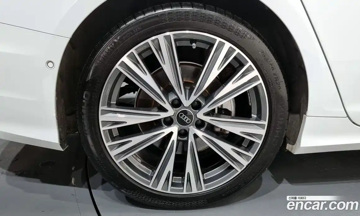 Audi A6 2023 2.0 Автомат в Москве № 162974, фото 12