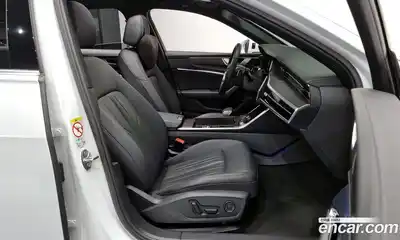 Audi A6 2023 2.0 Автомат в Москве № 162974, миниатюра 3