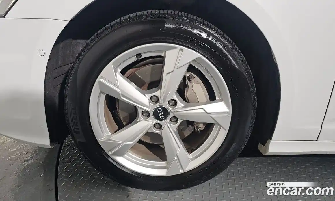 Audi A6 2021 2.0 Автомат в Москве № 163507, фото 14