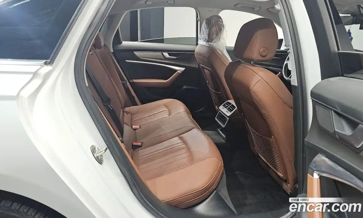 Audi A6 2021 2.0 Автомат в Москве № 163507, фото 9