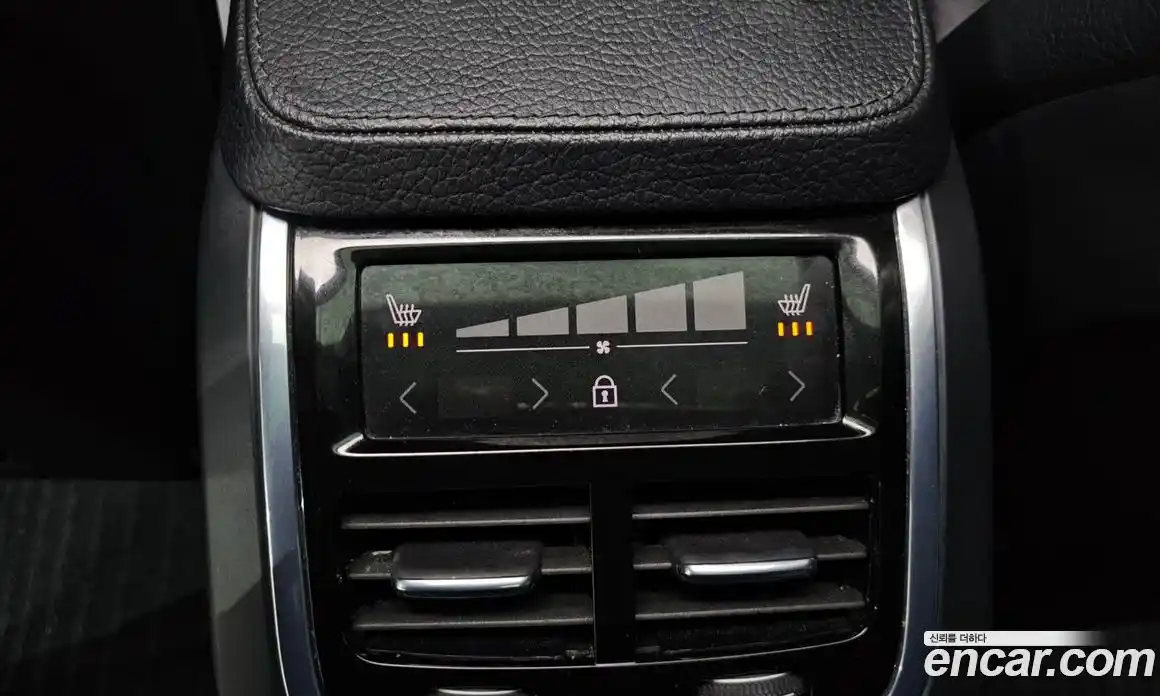 Volvo XC90 2018 2.0 Автомат в Москве № 164547, фото 14