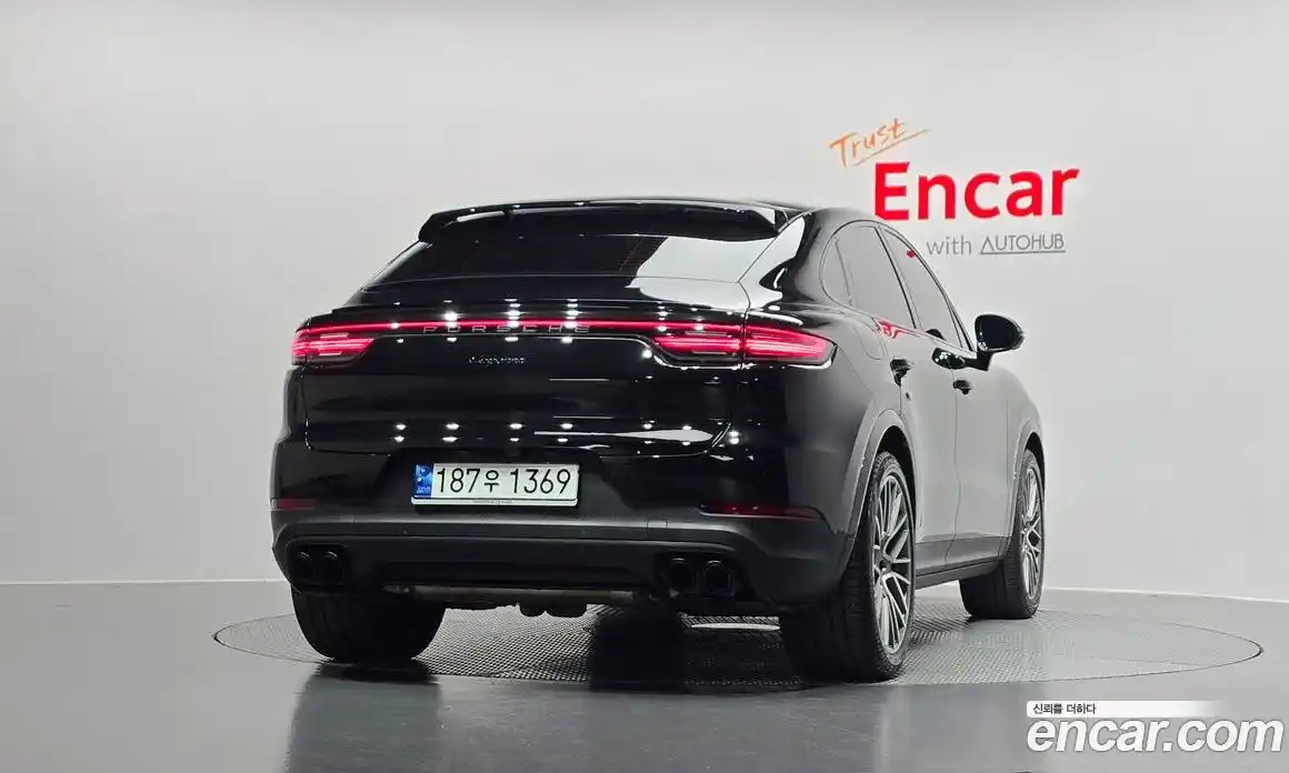 Porsche Cayenne 2023 3.0 Автомат в Москве № 165206, фото 16