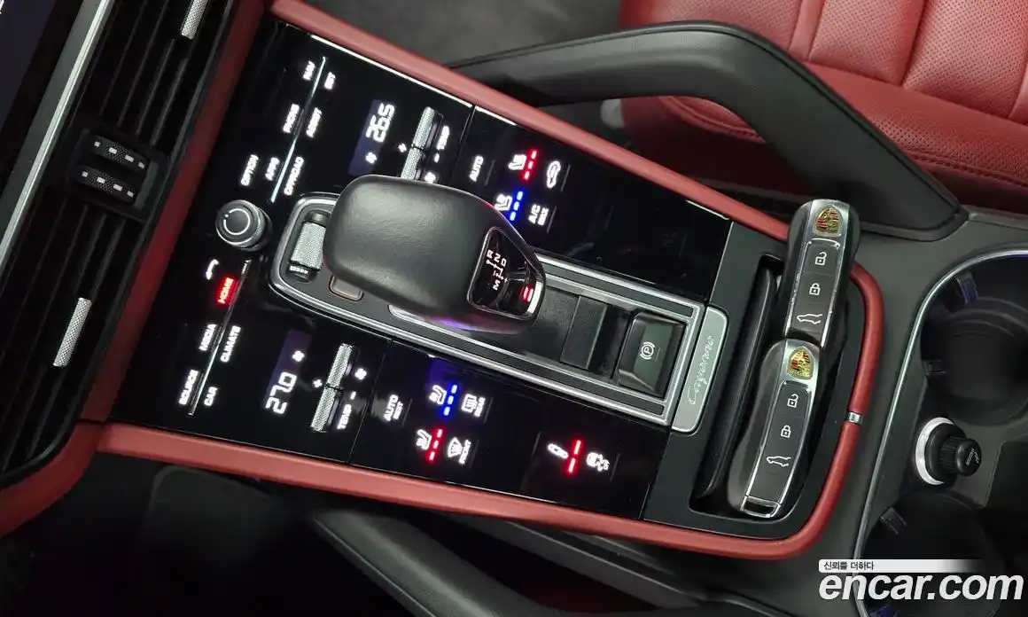 Porsche Cayenne 2023 3.0 Автомат в Москве № 165206, фото 18