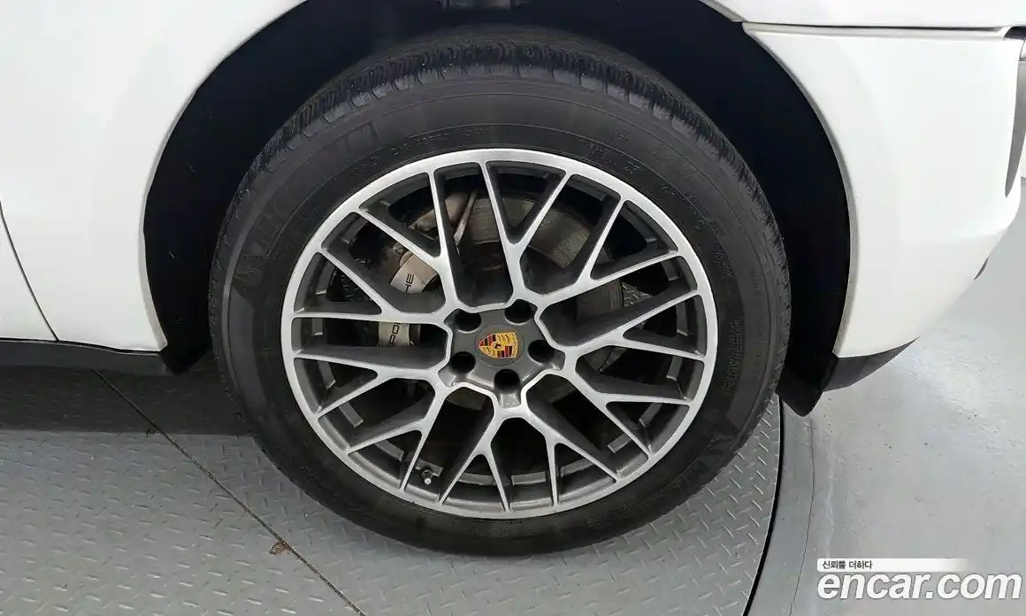 Porsche Macan 2015 3.0 Автомат в Москве № 165671, фото 17