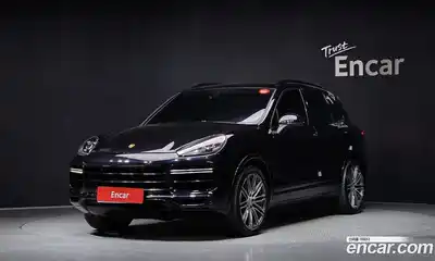 Porsche Cayenne, 2015