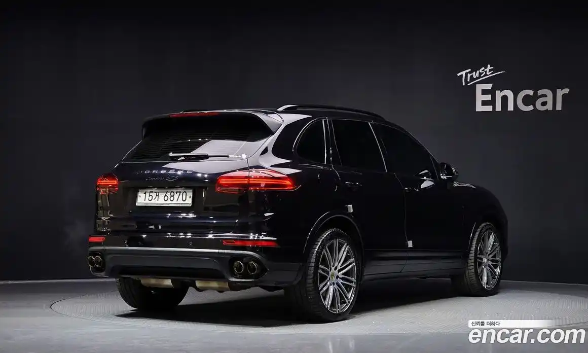 Porsche Cayenne 2015 3.6 Автомат в Москве № 165687, фото 20