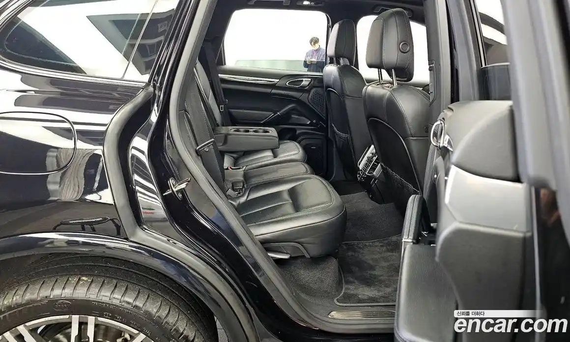 Porsche Cayenne 2015 3.6 Автомат в Москве № 165687, фото 5