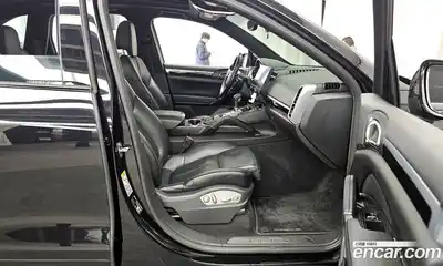 Porsche Cayenne 2015 3.6 Автомат в Москве № 165687, миниатюра 10