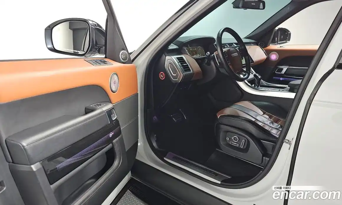 Land Rover Range-Rover Sport 2016 5.0 Автомат в Москве № 166274, фото 13