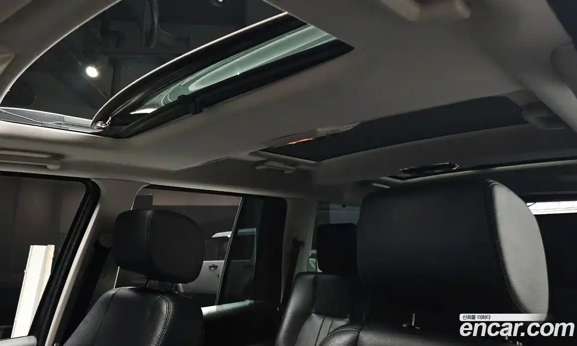 Land Rover Discovery 2015 3.0 Автомат в Москве № 166468, фото 15