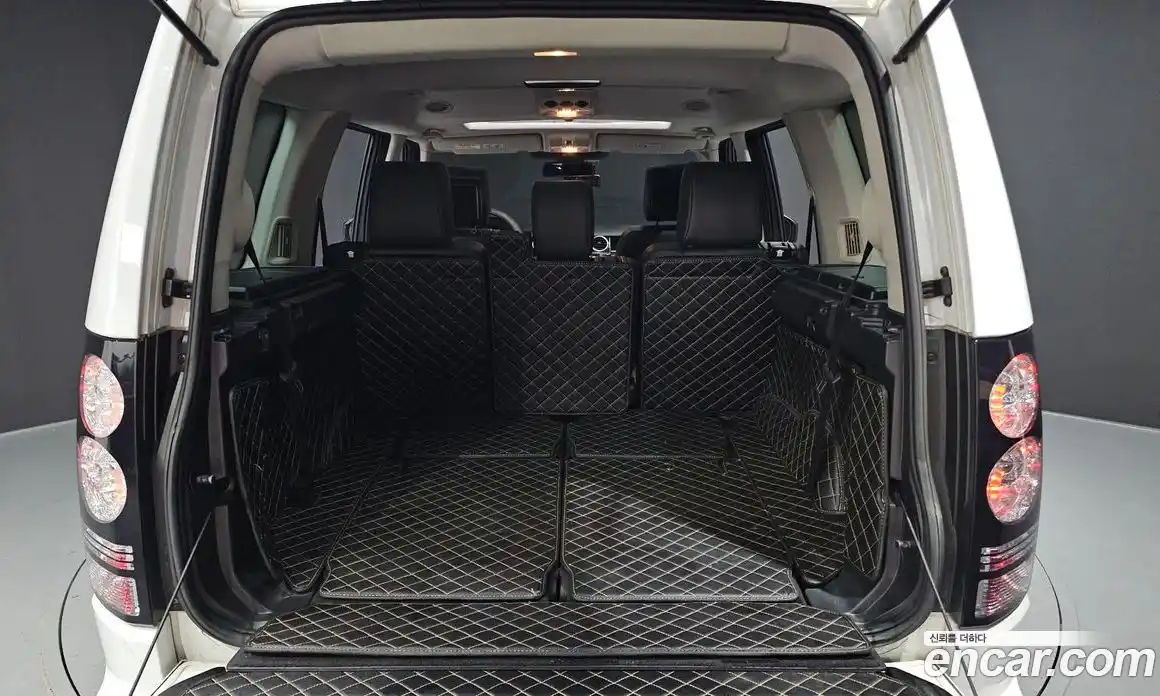 Land Rover Discovery 2015 3.0 Автомат в Москве № 166468, фото 18