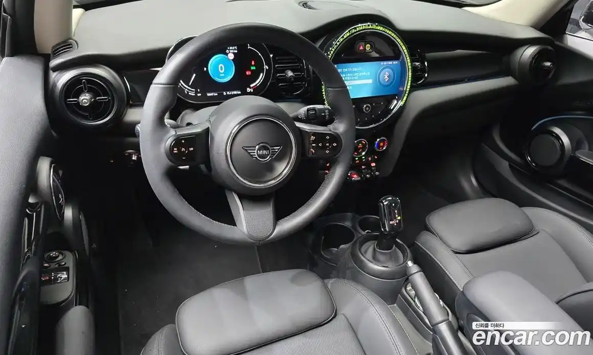 Mini Cooper 2024 1.5 Автомат в Москве № 167001, фото 17