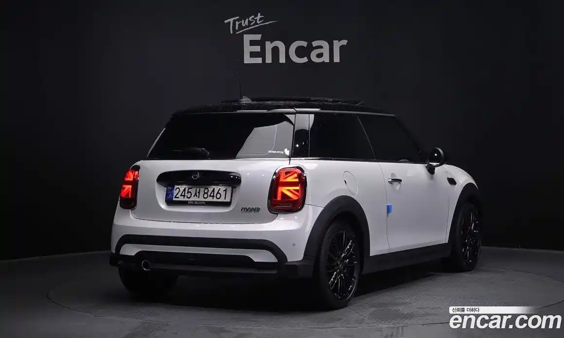 Mini Cooper 2024 1.5 Автомат в Москве № 167001, фото 3