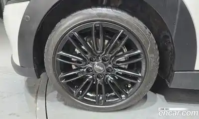 Mini Cooper 2024 1.5 Автомат в Москве № 167001, миниатюра 4