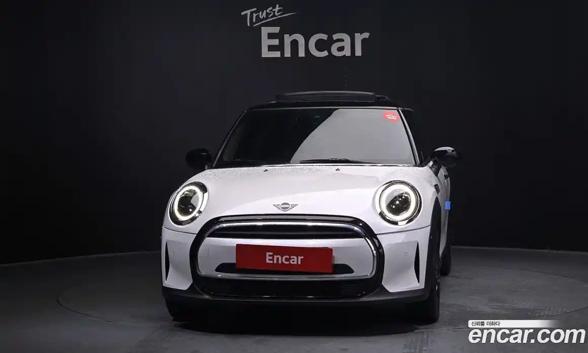 Mini Cooper 2024 1.5 Автомат в Москве № 167001, фото 9