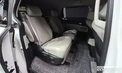 Kia Canival 2021 2.2 Автомат в Москве № 16704, миниатюра 10