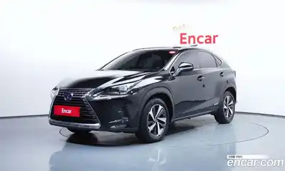 Lexus NX 2018 2.5 Автомат в Москве № 168142, миниатюра 2