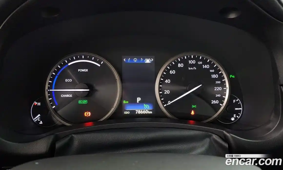 Lexus NX 2018 2.5 Автомат в Москве № 168142, фото 7