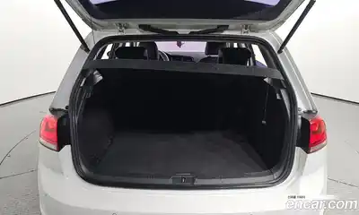 Volkswagen Golf, 2015