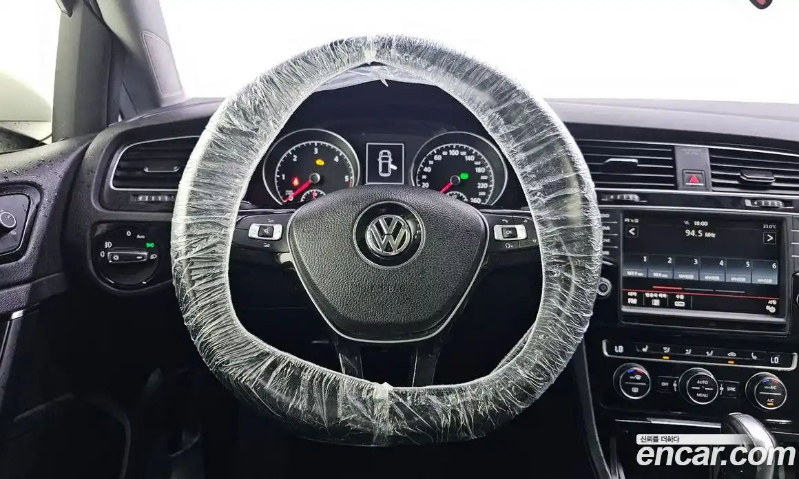 Volkswagen Golf 2015 2.0 Автомат в Москве № 168699, фото 15