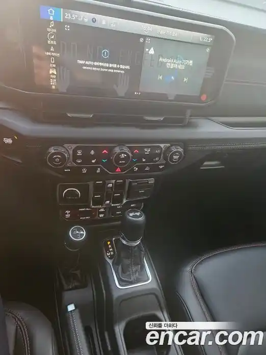 Jeep Wrangler 2024 2.0 Автомат в Москве № 169926, фото 6