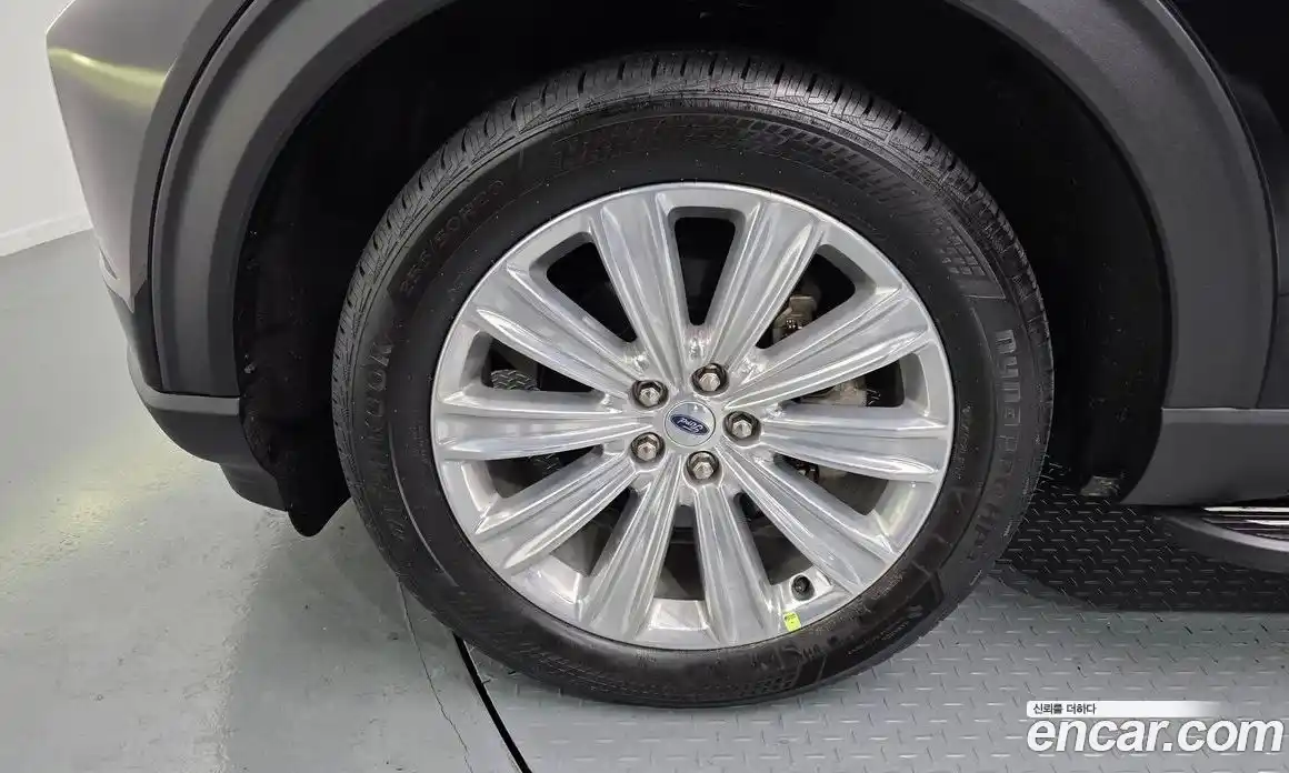 Ford Explorer 2020 2.3 Автомат в Москве № 170930, фото 10