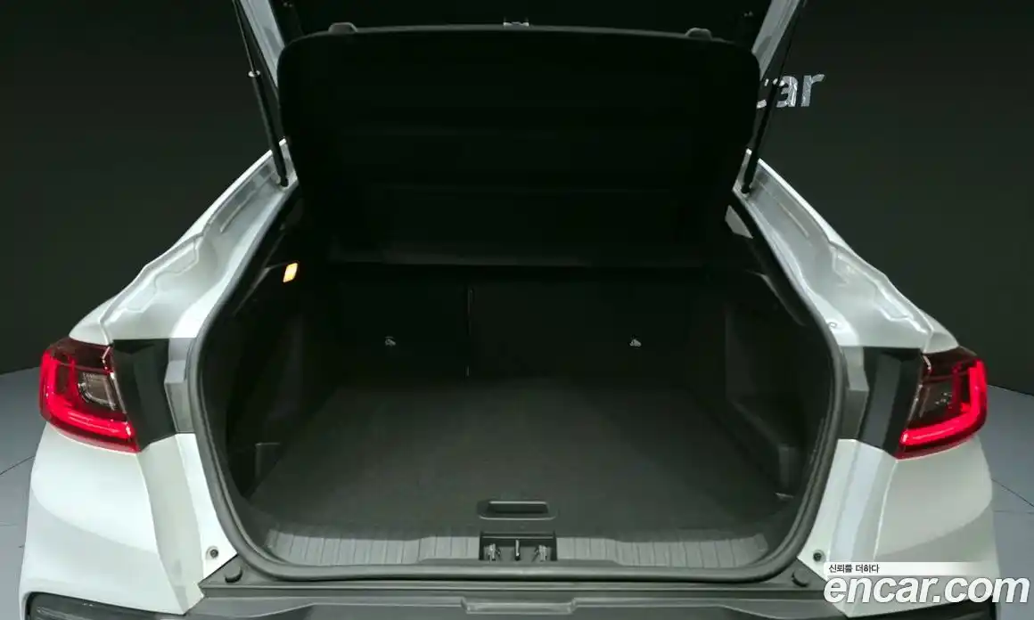 Renault XM3 2020 1.3 Автомат в Москве № 176690, фото 15