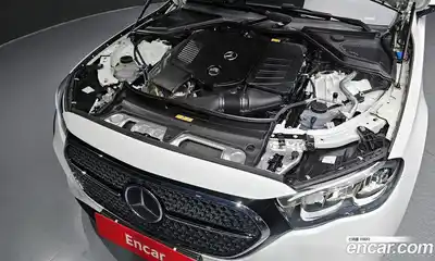 Mercedes-Benz E-Class 2024 2.0 Автомат в Москве № 179358, миниатюра 11