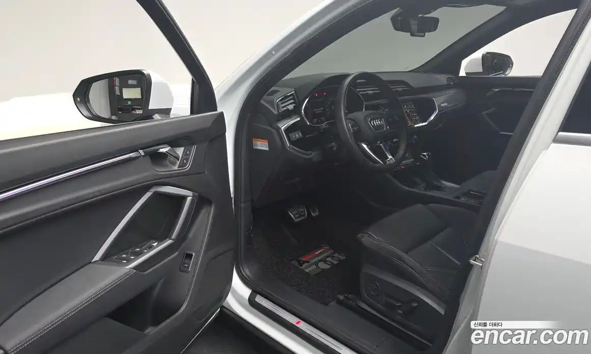 Audi Q3 2022 2.0 Автомат в Москве № 187651, фото 13