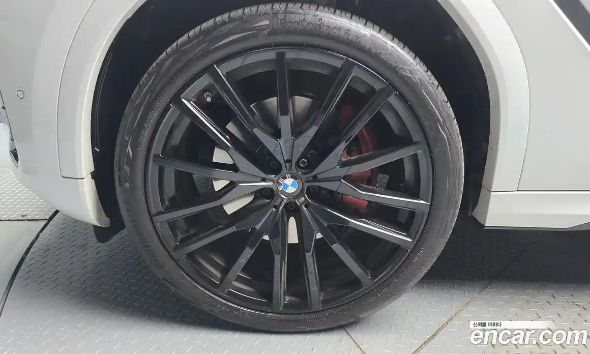 BMW X6 2024 3.0 Автомат в Москве № 187998, фото 7