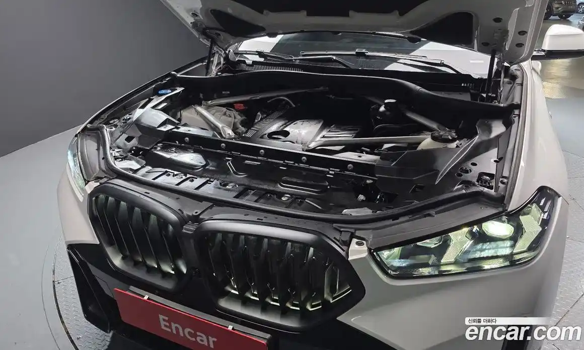 BMW X6 2024 3.0 Автомат в Москве № 187998, фото 8