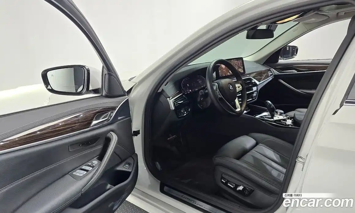 BMW 5-Series 2023 2.0 Автомат в Москве № 188457, фото 17