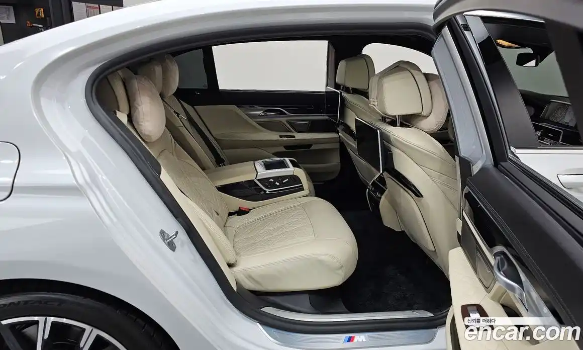 BMW 7-Series 2021 3.0 Автомат в Москве № 192060, фото 3